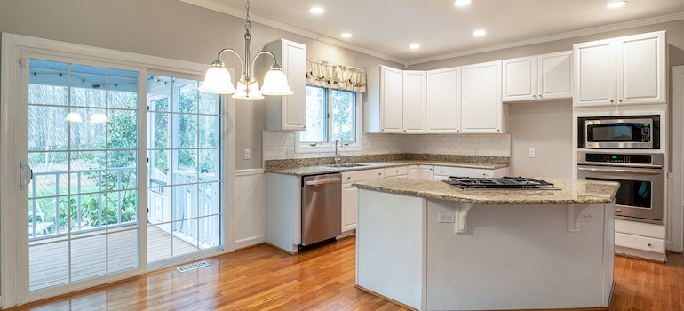A brown and white kitchen