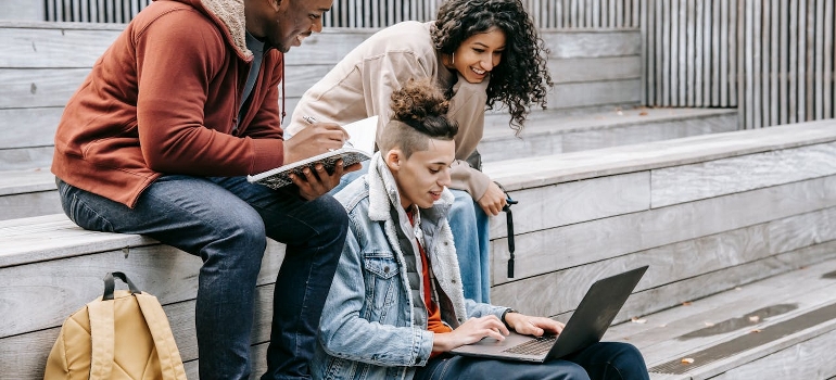 Diverse students in the US.
