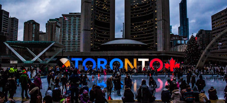 large buildings in the city of Toronto