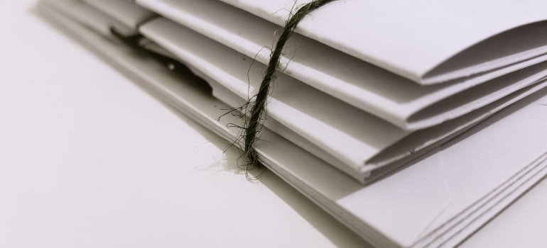 Folder with documents