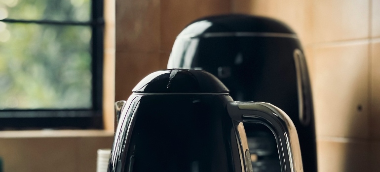 Black kitchen appliances